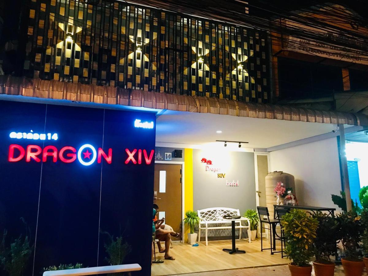 Dragon XIV Hostel Bangkok Buitenkant foto